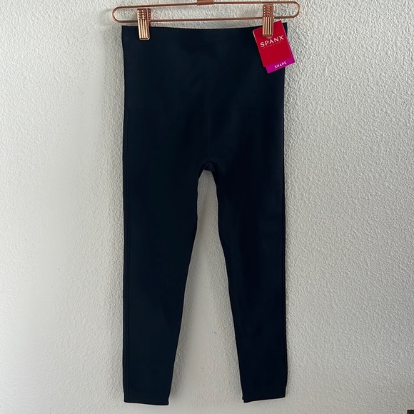 NWT Spanx Cropped Look at Me Now LAMN Legging Port Navy XS - Picture 1 of 8
